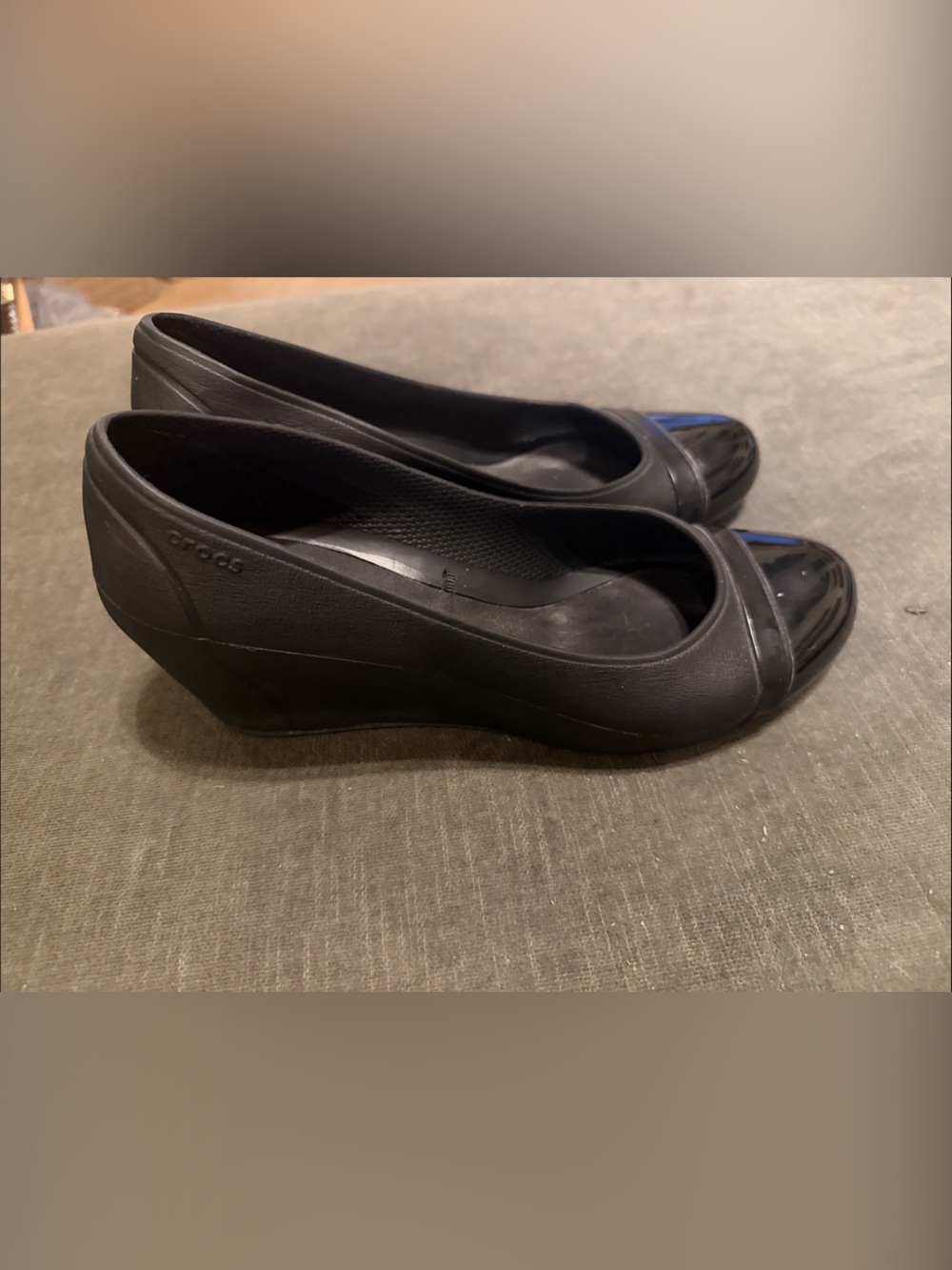 Size 8 CROCS Black Wedges EUC